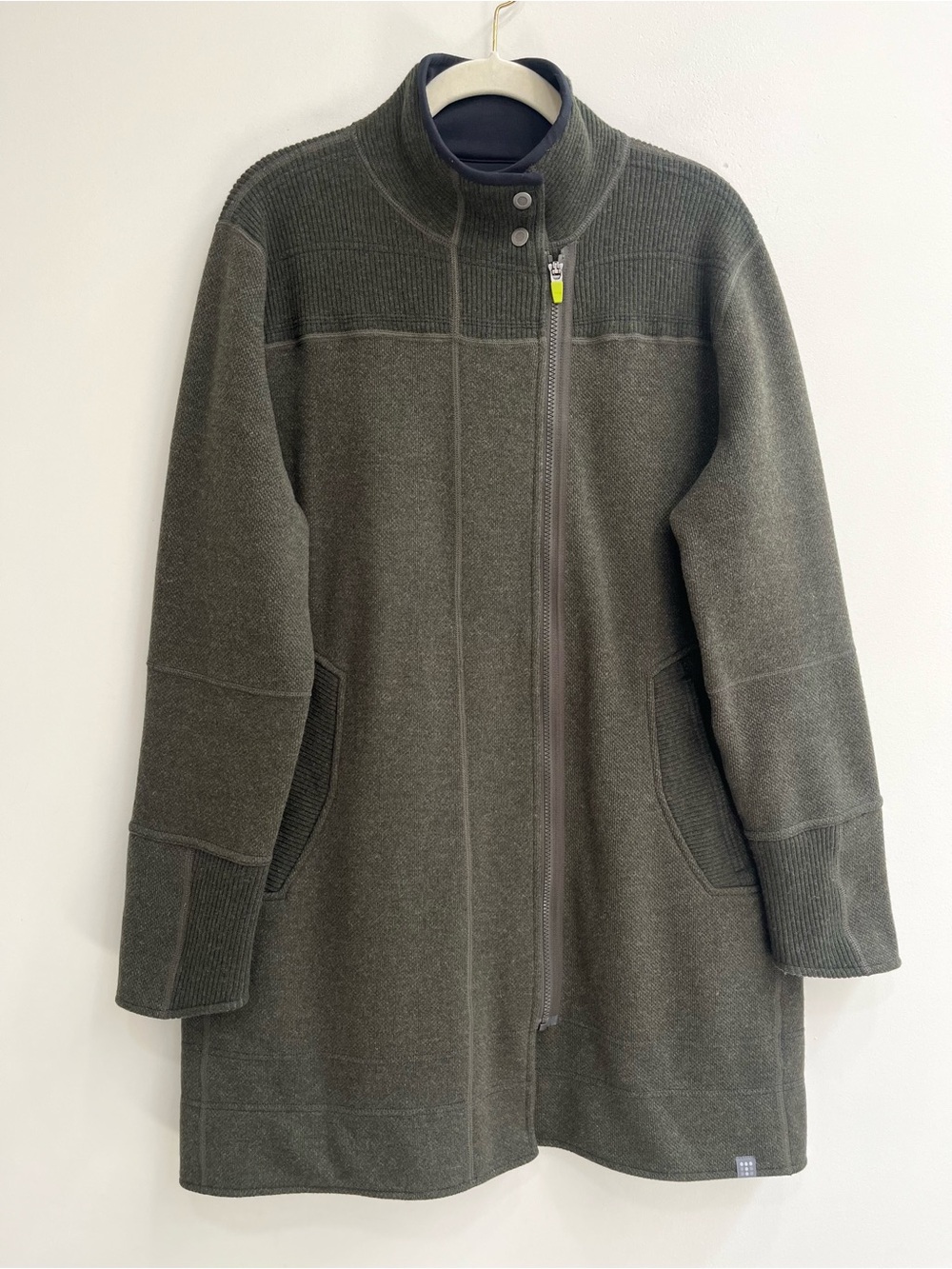 Title Nine Olive Green Swacket Wool Sweater Jacket Tunic Zip Front Women’s Large